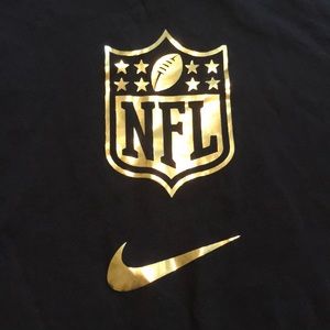 NWOT NFL shirt